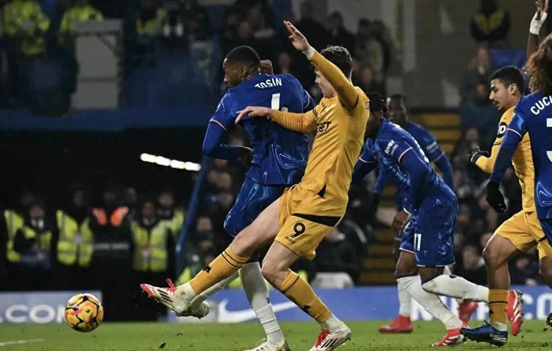 半岛app官网-凯撒威斯巴主场击败柏林赫塔，士气高涨的简单介绍