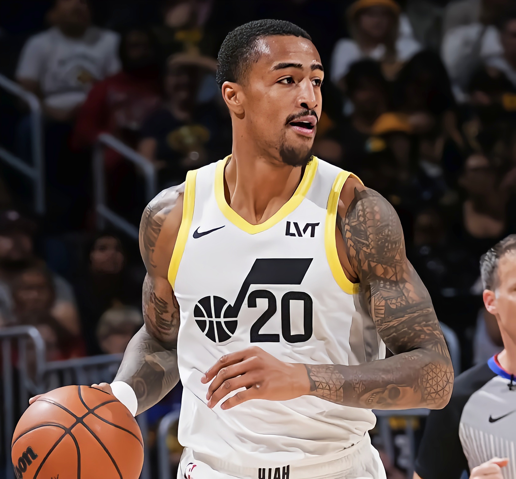 半岛官方体育登录入口-爵士队取得连胜，战绩大幅提升的简单介绍