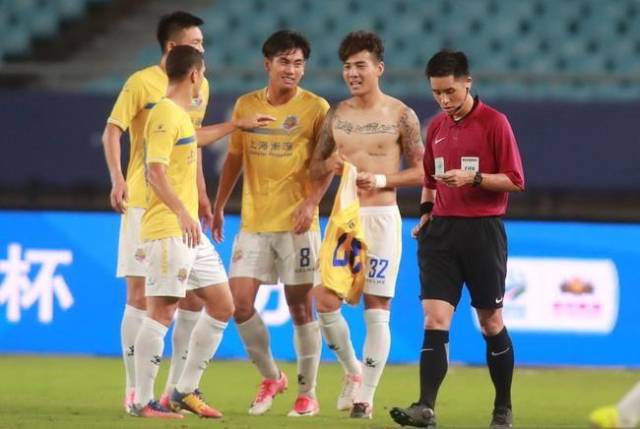 半岛体育官网安全-申鑫年轻小将崛起，助球队取胜的简单介绍